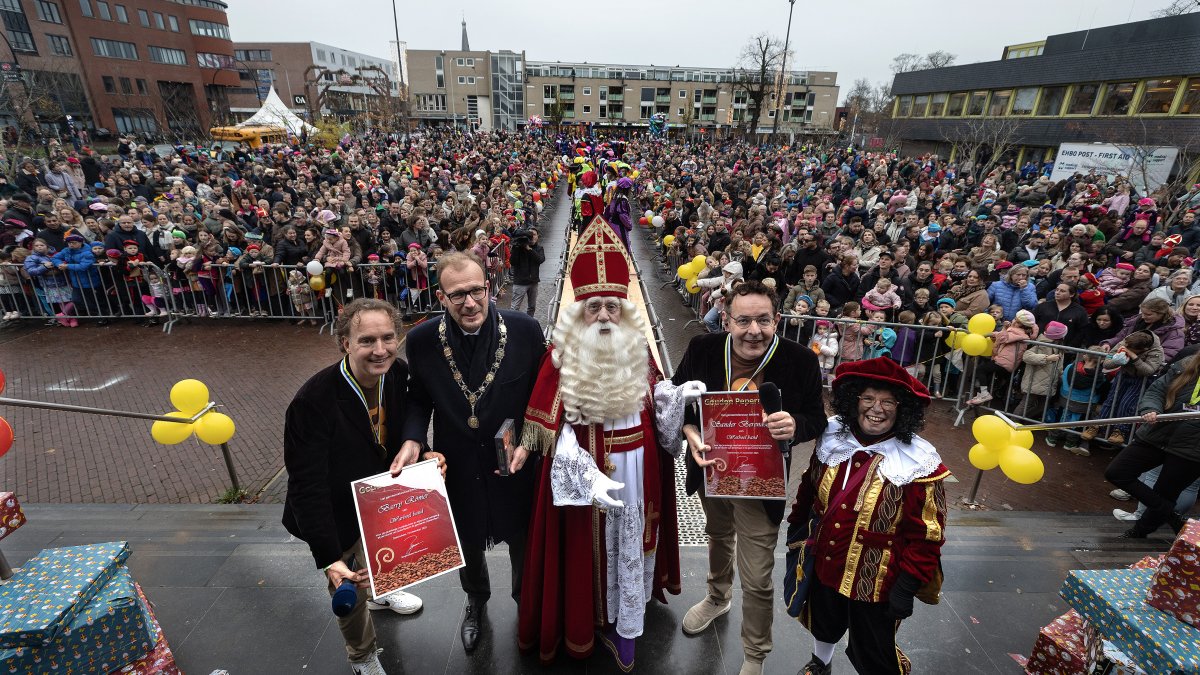 Sinterklaas is weer in het land