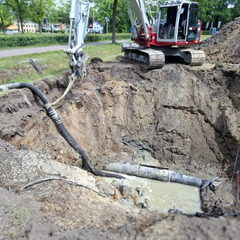 Lek persleiding N65 Helvoirt