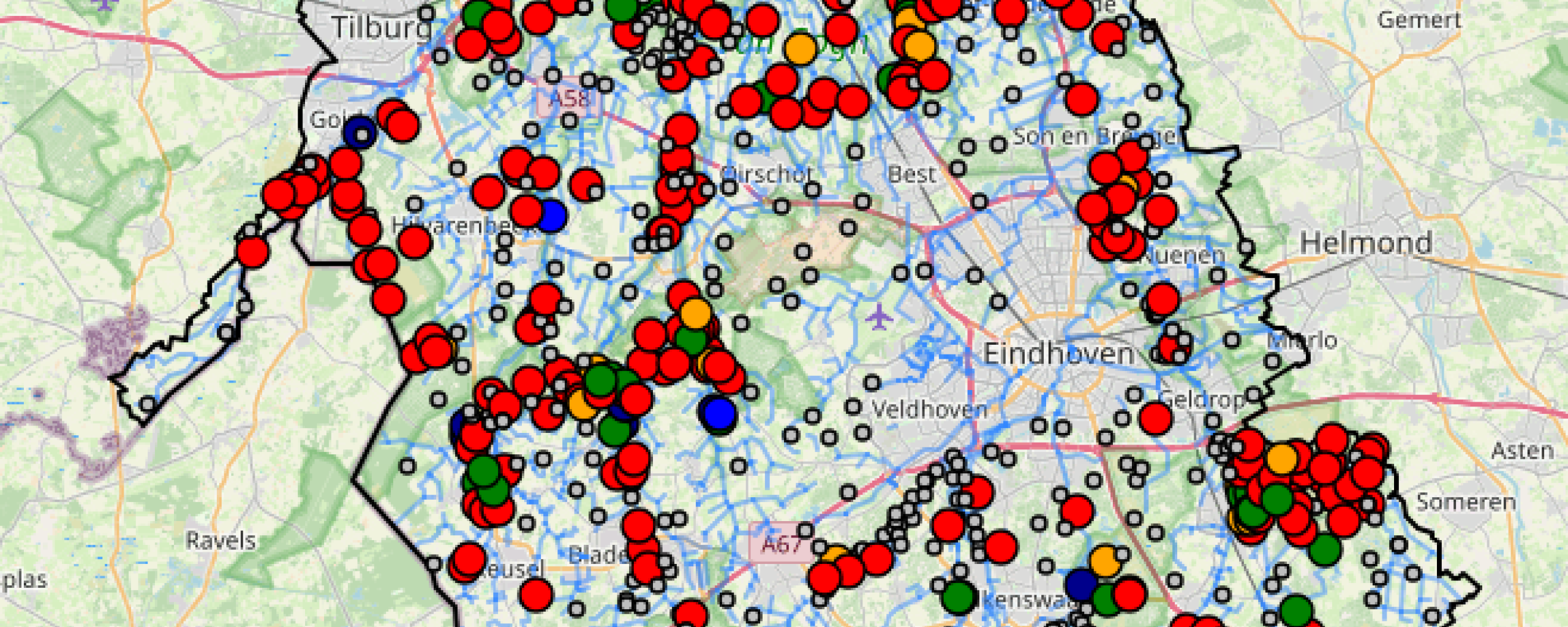 Stand begin februari: Kaart van Dommelgebied met vooral rode bolletjes. Elk rood bolletje is een peilbuis waar grondwater erg droog is voor de tijd van het jaar. groen betekent normaal, gemiddeld. 