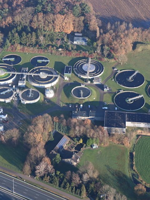 Luchtfoto rioolwaterzuivering Boxtel