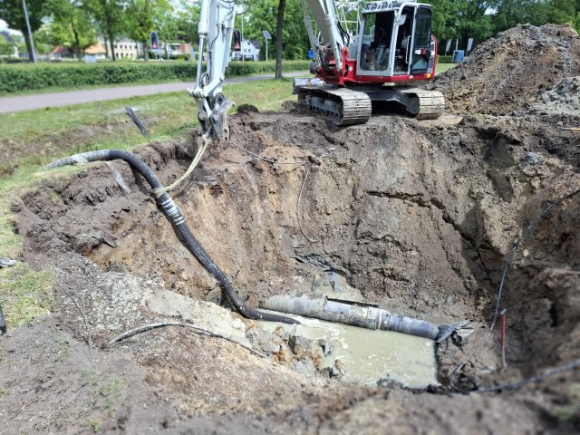 Lek persleiding N65 Helvoirt