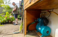 grondwater oppompen voor gebruik in tuin of bedrijf