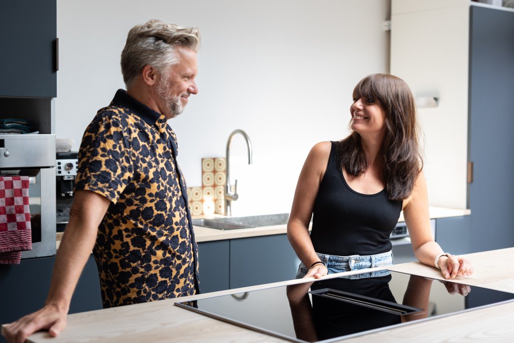 Marissa en Frans in de keuken