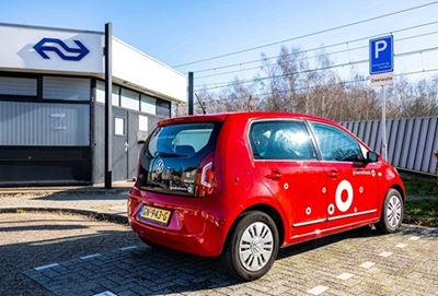 Deelauto bij station