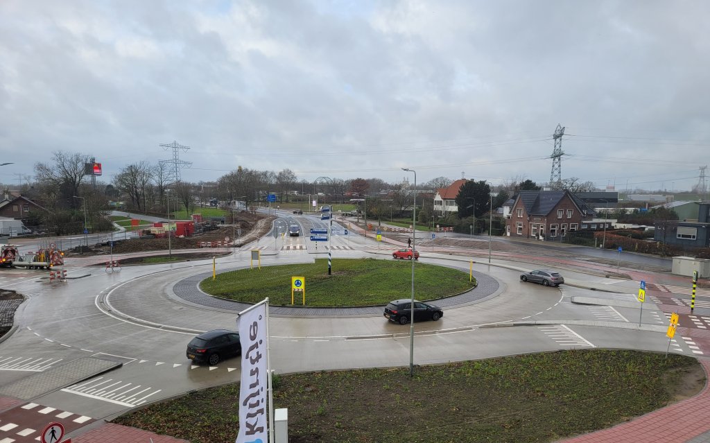 Rotonde Aasterbergerweg - Zuiderpoort