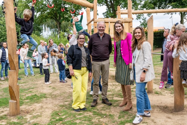 Opening speel- en ontmoetingsplek Echt-Zuid