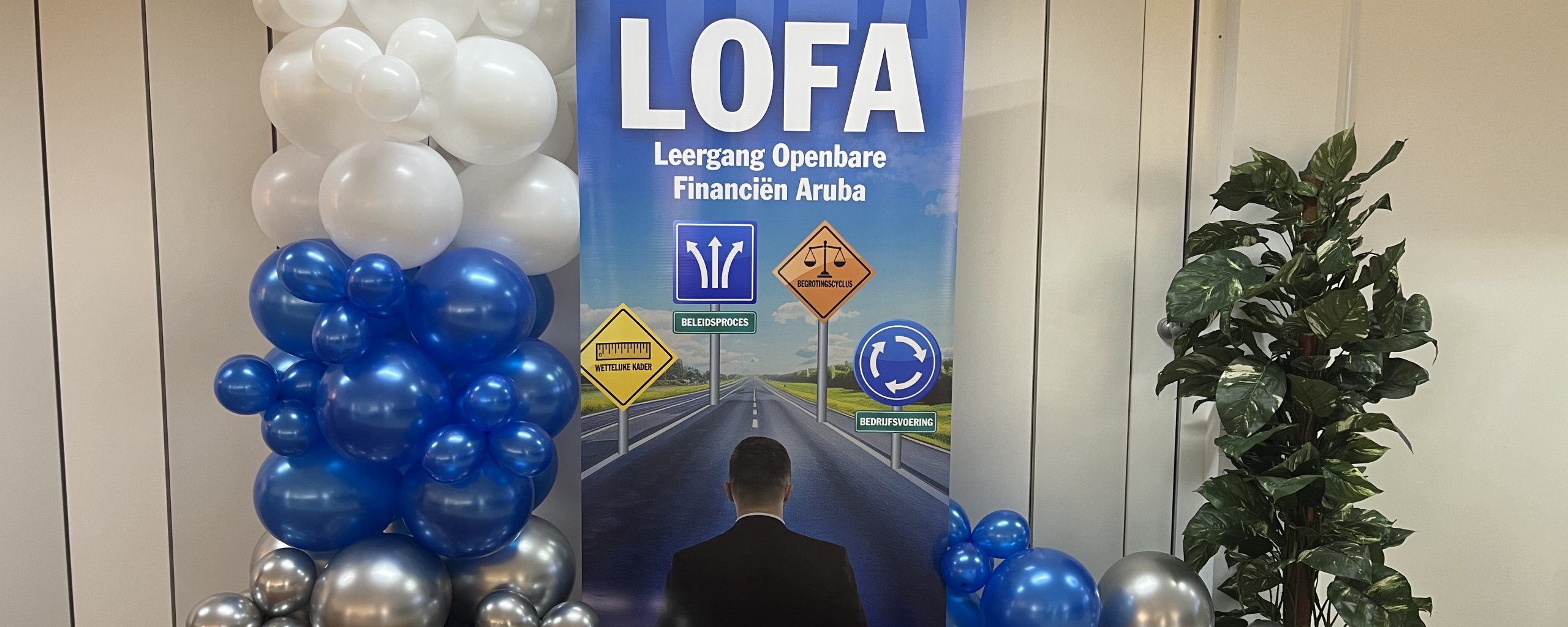 Banner di curso LOFA