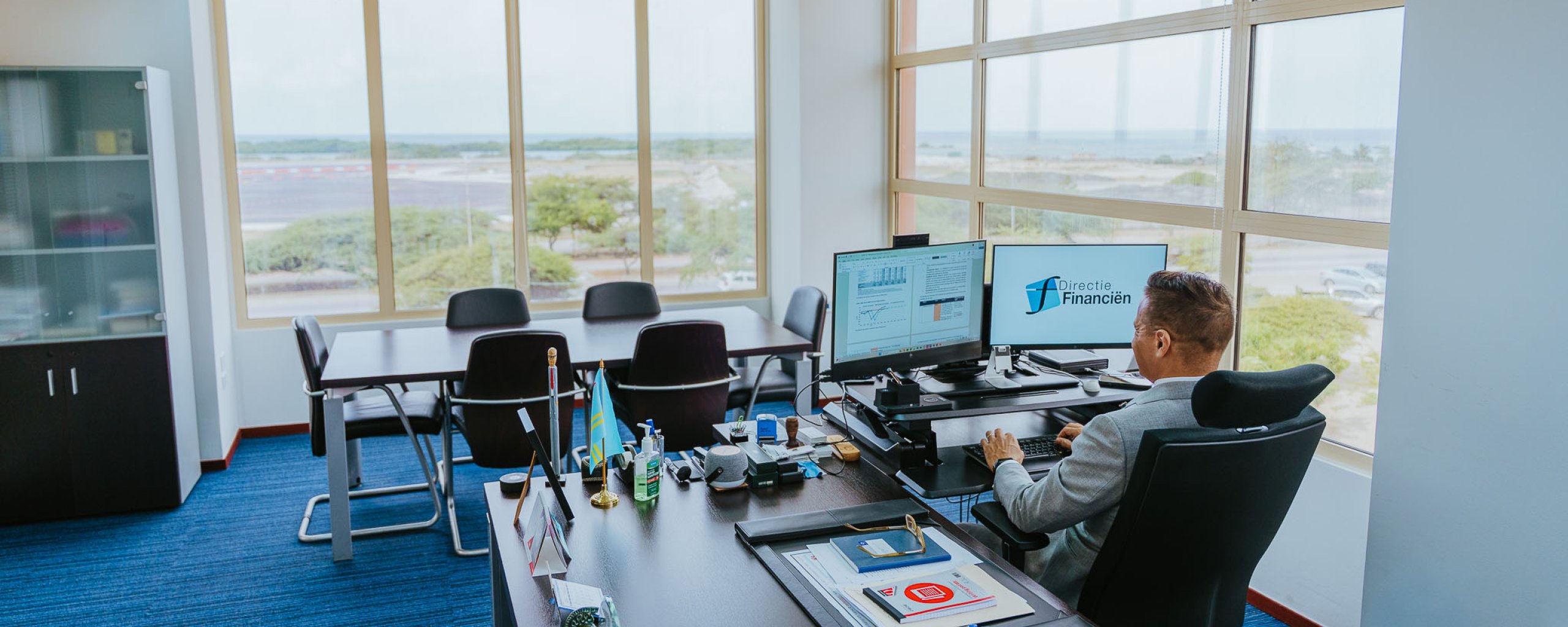Man at work in DIRFIN office