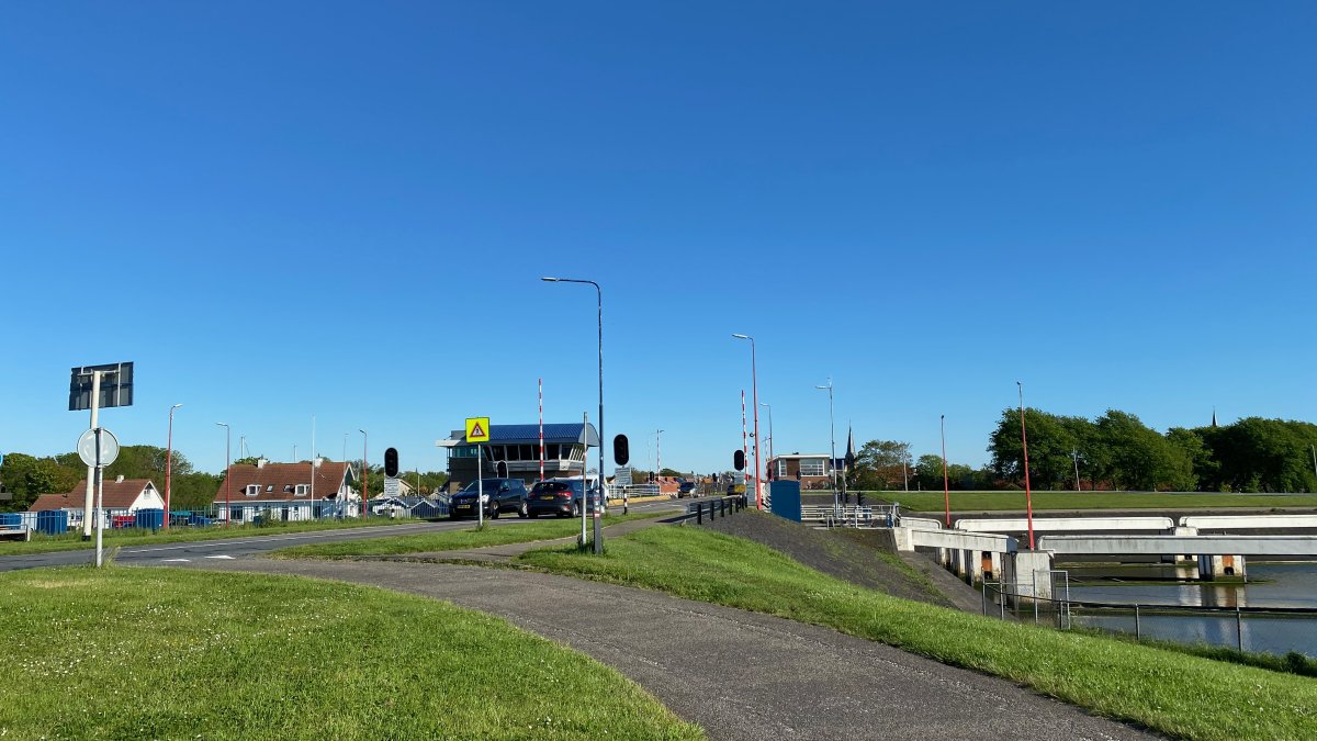 Beperking recreatievaart Tsjerk Hiddessluizen Harlingen