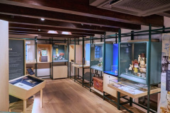 Een van de expositieruimtes van het museum Joure.