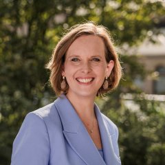 Portretfoto Stieneke van der Graaf.