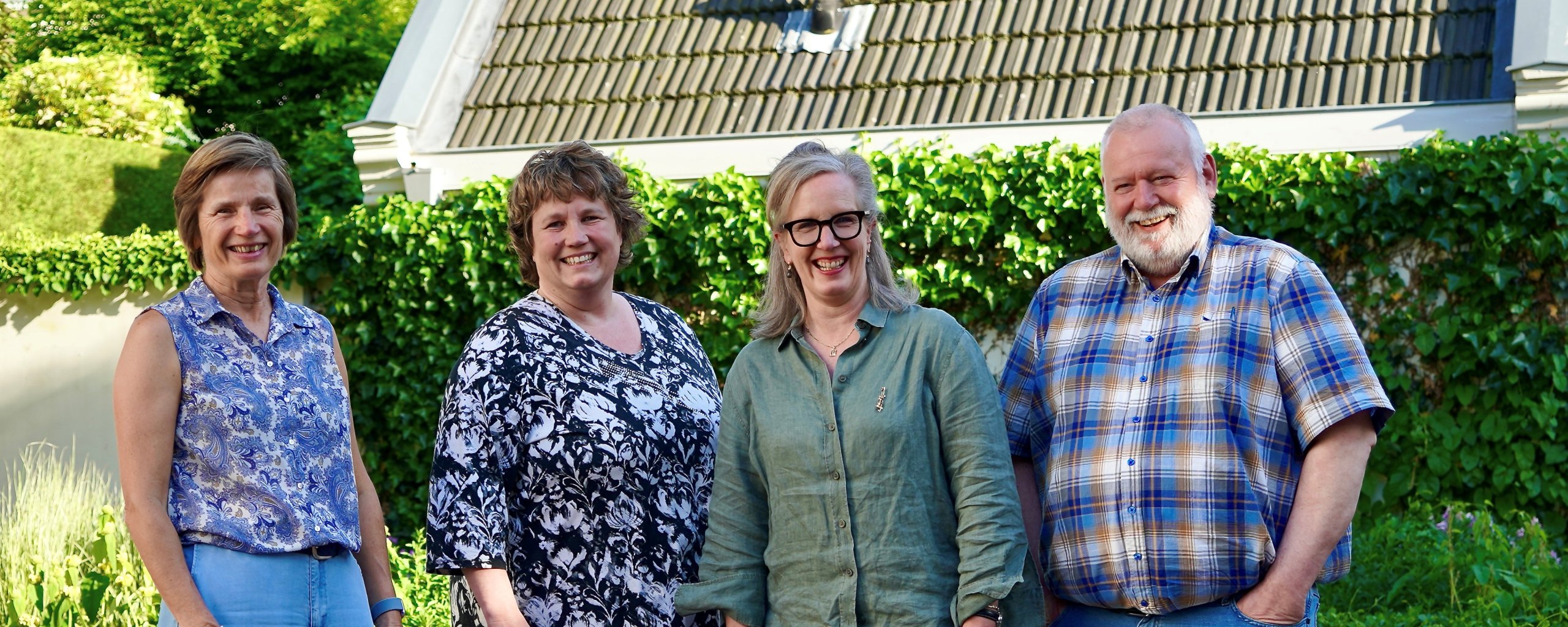 Foto nieuwe wethouders buiten