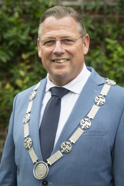 Portretfoto van Jos van Bree