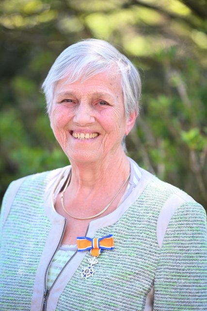 Lintje Maria van der Linden-de Louw