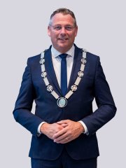 Portrait photo of Jos van Bree