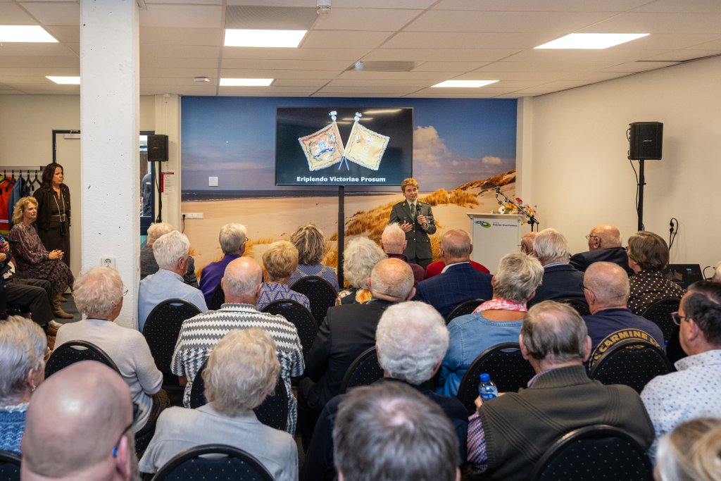 Lezing Luisa Bonna tijdens bijeenkomst veteranen