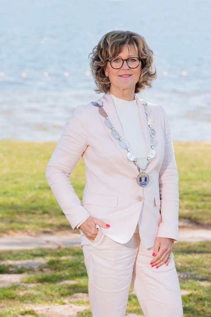 Burgemeester Ada Grootenboer-Dubbelman