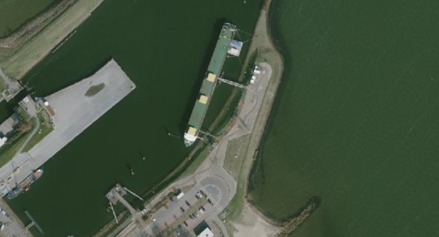 bovenaanzicht opvangschip Middelharnis 