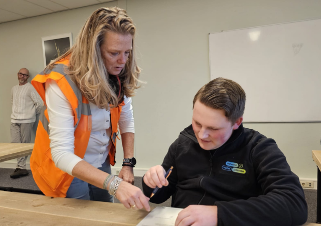 Chris tekent praktijkverklaring