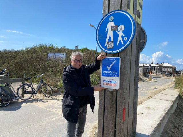 Rookvrije strand Brouwersdam