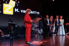 Burgemeester houdt toespraak