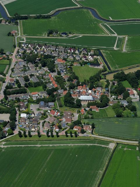 Luchtfoto van Wijnaldum