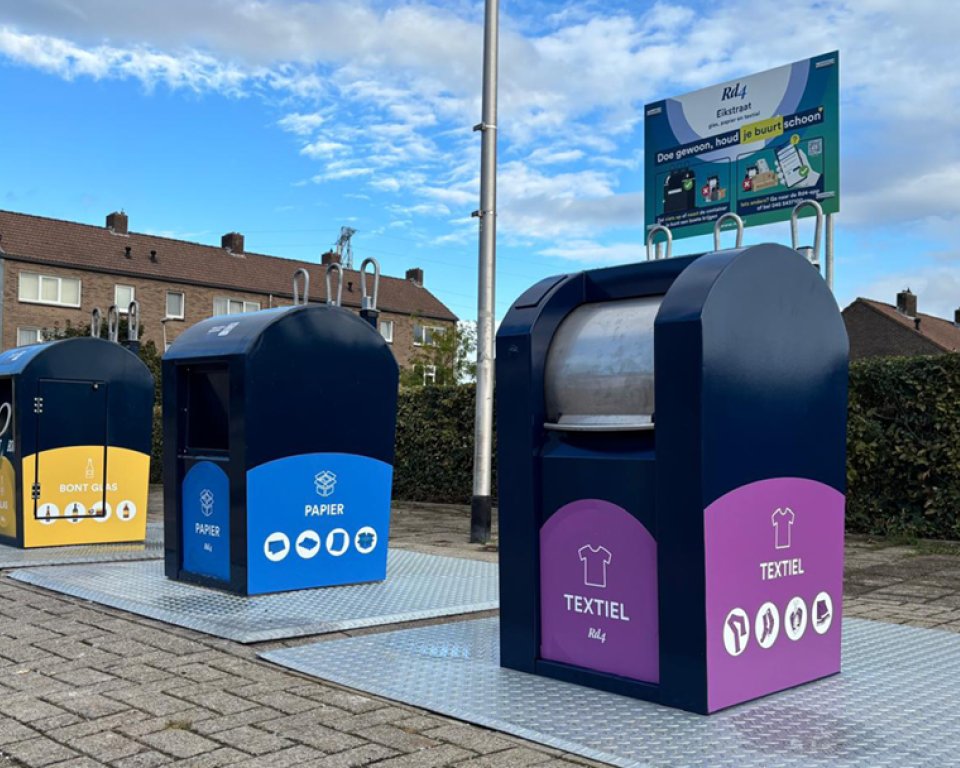 Photo de conteneurs à déchets