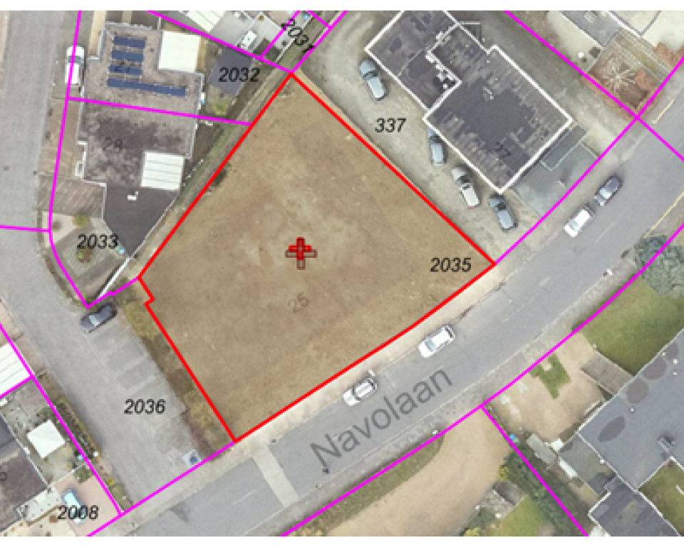 locatie aanduiding van de bouwgrond aan de Navolaan 25