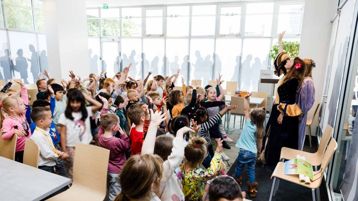 Kidscultuurweek 2025 brengt basisschoolkinderen in aanraking met Heerlens erfgoed