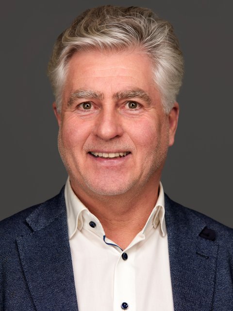 Portretfoto Hans Schmitz