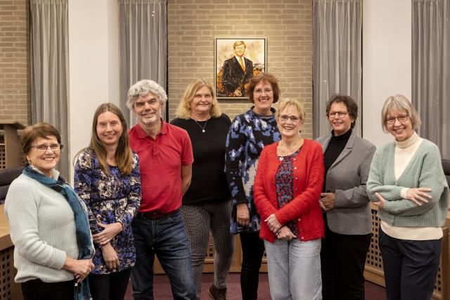 Vlnr: Suzanne Reitsema, Pierre Rutgers, Agnes Coumans, Ellen van de Kamp, Gerardi Wolters, Karin Langemeijer