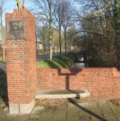 Foto van het Leeghwatermonument