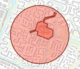 Het studiegebied van het verkeersonderzoek rondom het Holleblok wordt aangegeven met een cirkel, het plangebied is daarbinnen uitgetekend.