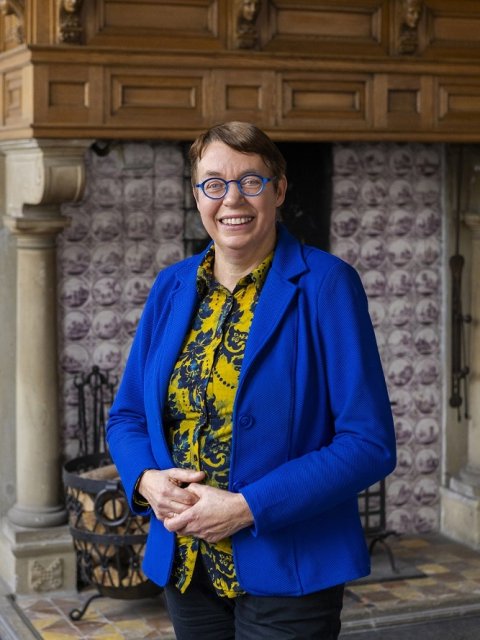 Gemeentesecretaris Wilma van de Werken in het Oude Stadhuis