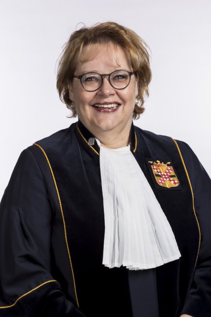 Trouwambtenaar Henriette Jong-Jansen