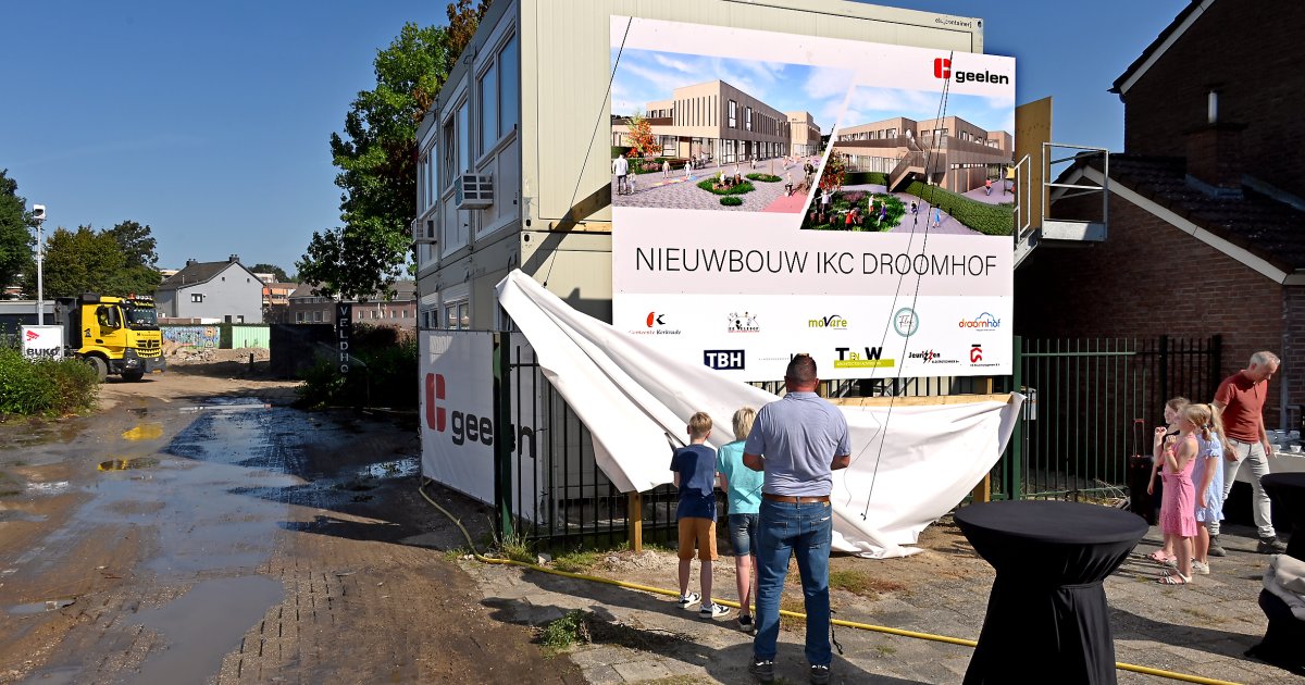 Leerlingenraad Onthult Bouwbord Nieuw Kindcentrum Droomhof In ...