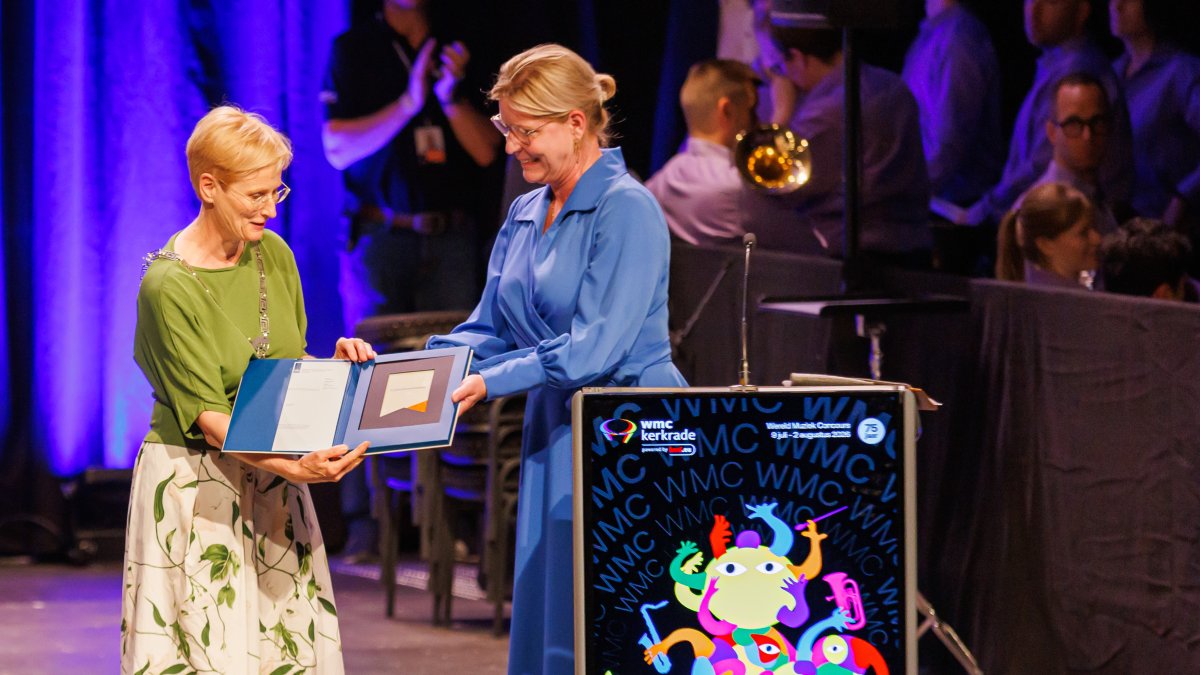 Rodahal officieel rijksmonument: monumentenschild overhandigd tijdens WMC