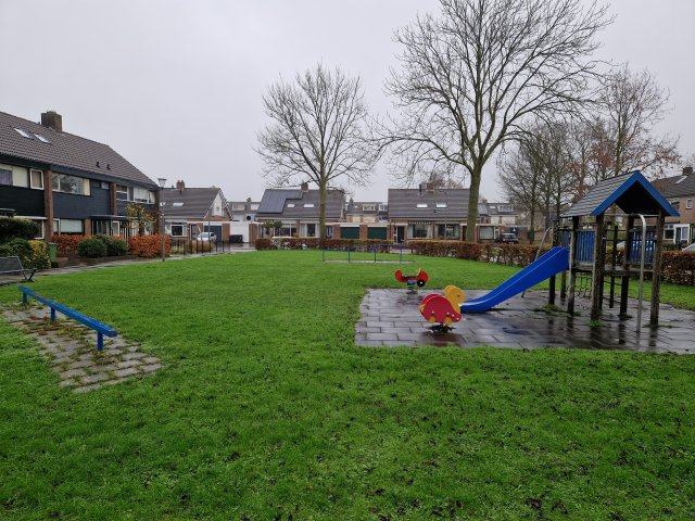 speeltuin en speeltoestellen tulpenstraat obdam