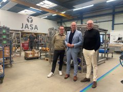 Wethouder Jeroen Schilder op bezoek bij JASA Packaging Solutions