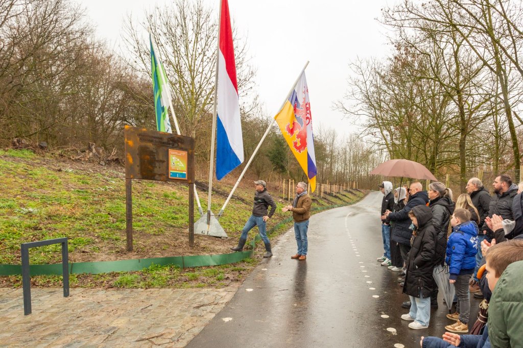 onthulling bord levensbomenbos kasteel schaesberg