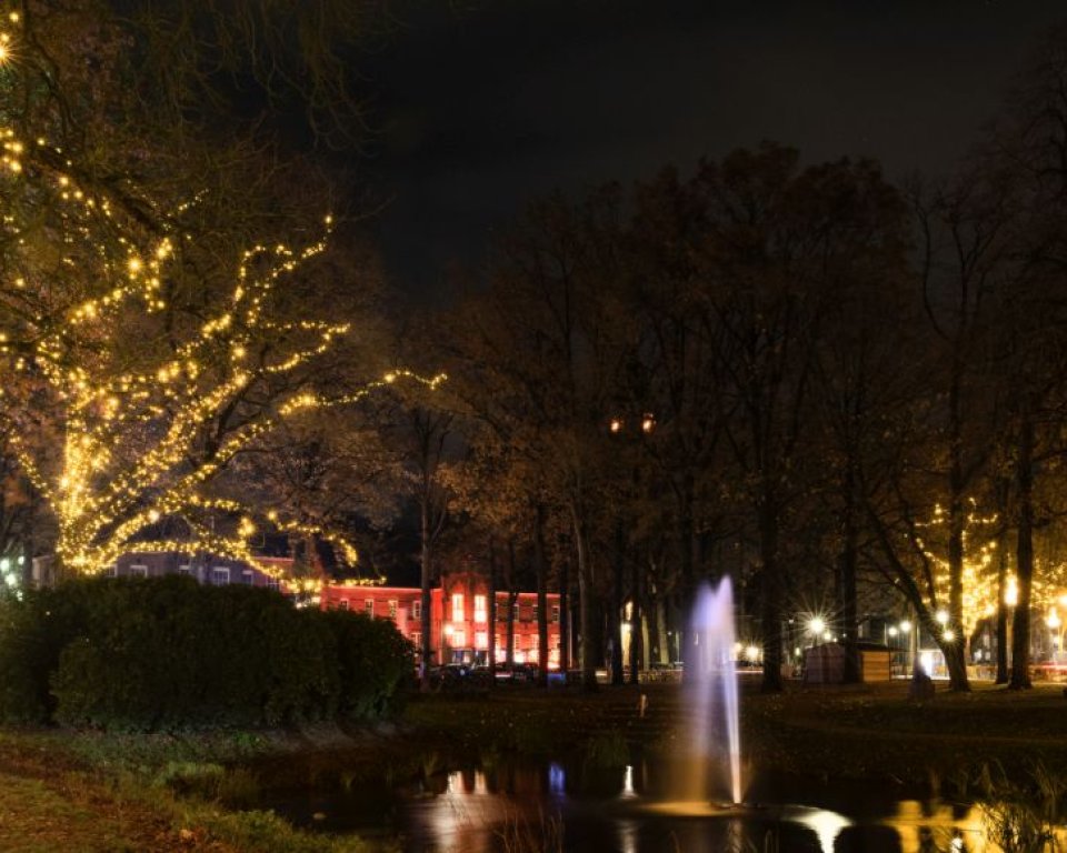 Kerstverlichting in Laren