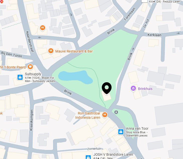 Locatie van de standplaats op de kaart, op de Brink in Laren
