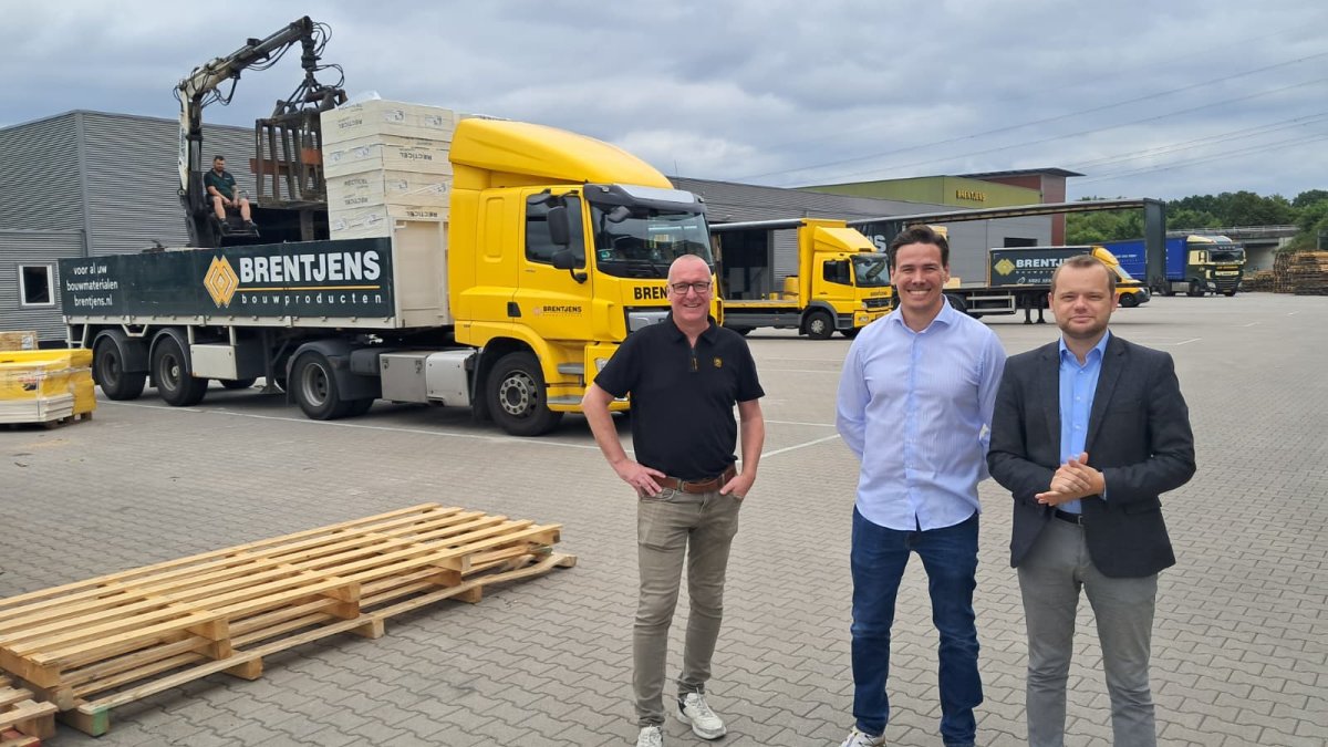 Wethouder Graef bezoekt Brentjens Bouwproducten