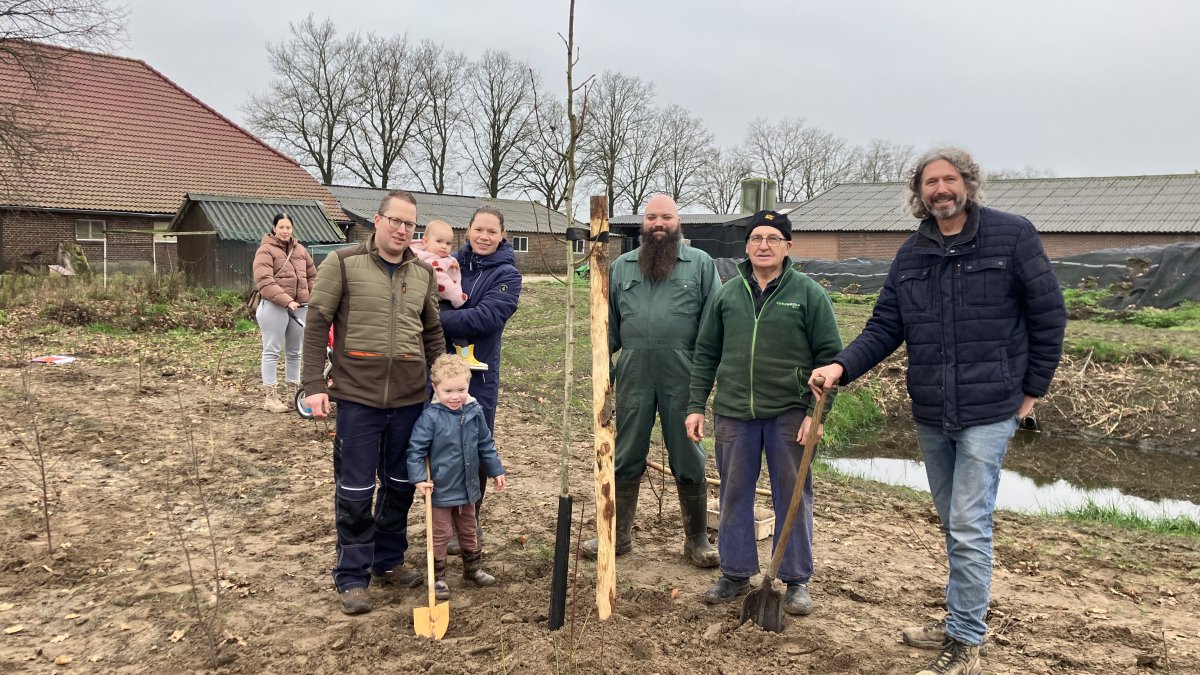 Plantdag deelnemende erven van de Aanplantregeling gemeente Leudal