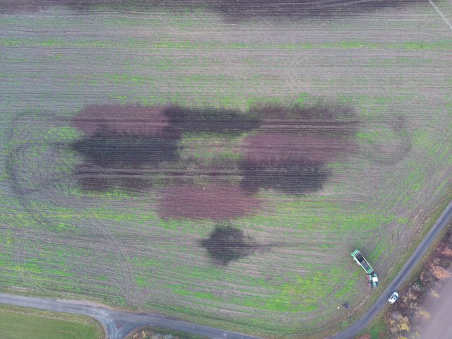 Foto van bovenaanzicht van een akker die gebruikt wordt voor onderzoek