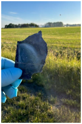 Voorbeeldfoto Zonnecelscherf - gevonden bij een brand met depositie van resten van zonnepanelen