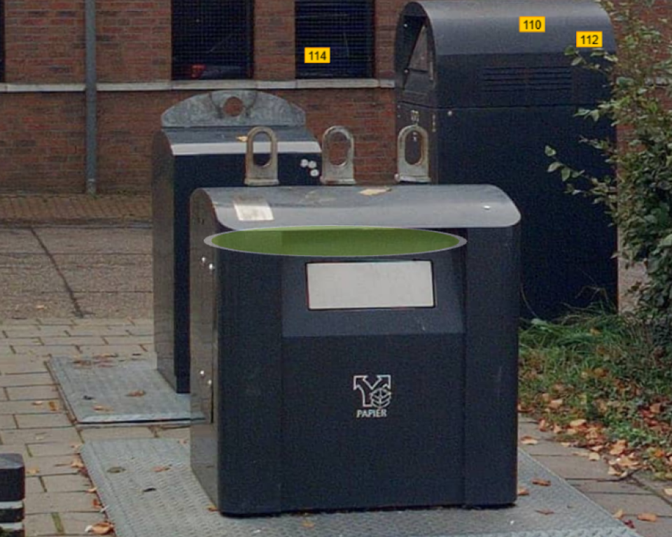 De papier- en kartoncontainer aan de Arnhemse Poort in Huissen