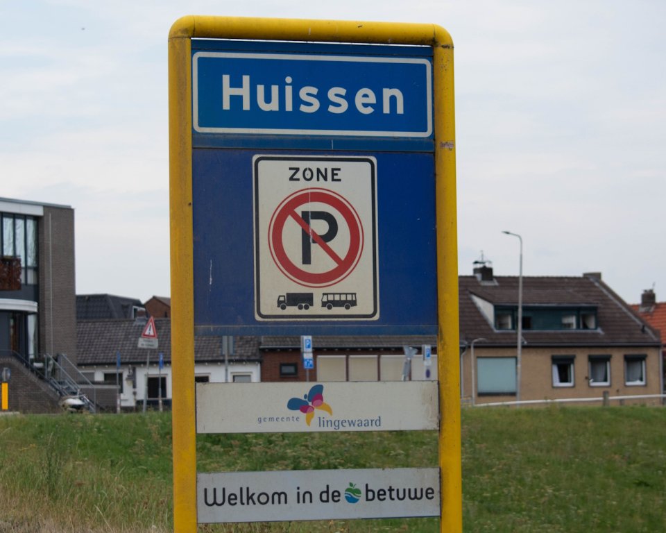 Plaatsnaambord van Huissen