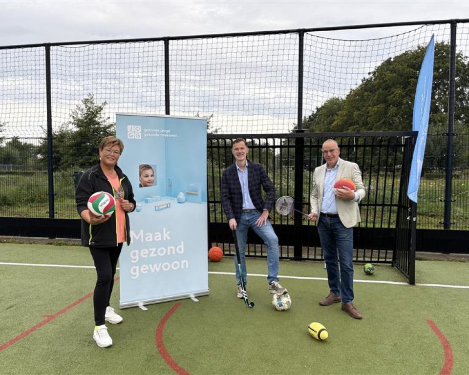 De wethouders van Lingewaard, Overbetuwe en Neder-Betuwe bij de aftrap van de Nationale Sportweek