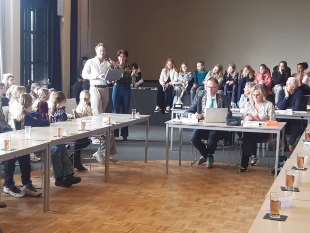 Inspreker de heer Luca van Beek